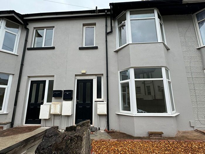 3 Bedroom Property To Rent In Sherwell Valley Road, Torquay, TQ2