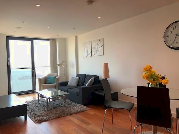 1 Bedroom Flat To Rent In St Pauls Square, City Centre, Sheffield, S1