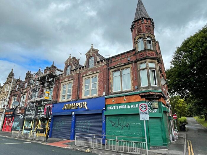 Flat To Rent In - Kirkstall Road, Burley, LS4