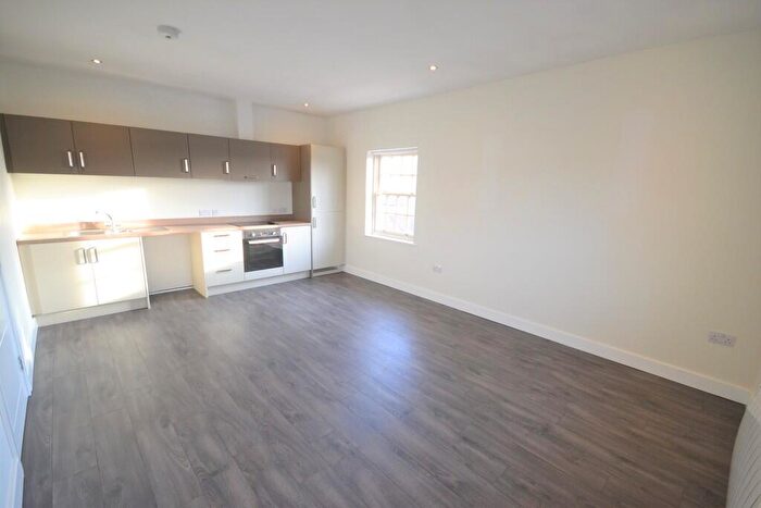 2 Bedroom Apartment To Rent In High Street, Bawtry, Doncaster, DN10