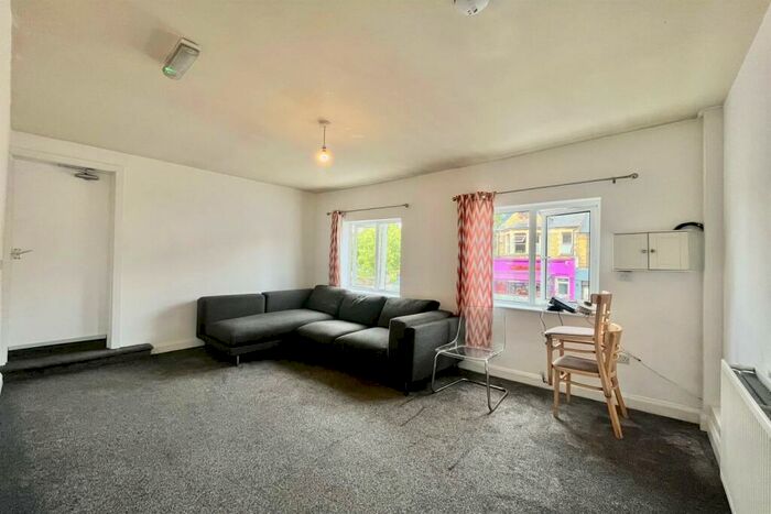 5 Bedroom Flat To Rent In Cowley, Oxford, Oxfordshire, OX4