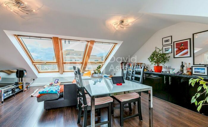 1 Bedroom Flat To Rent In High Street, Hornsey, London, N8