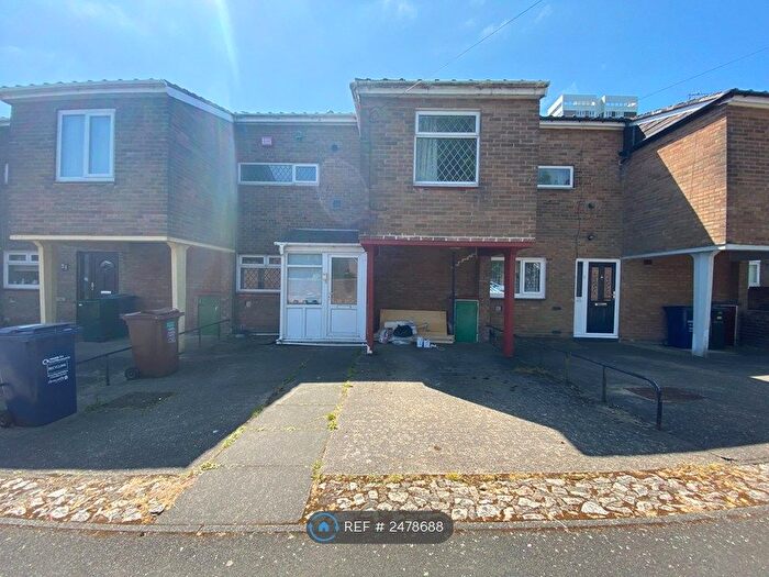 4 Bedroom Terraced House To Rent In Edward Place, Newcastle Upon Tyne, NE4