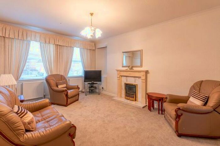 1 Bedroom Flat To Rent In Richmond Place, Edinburgh, EH8