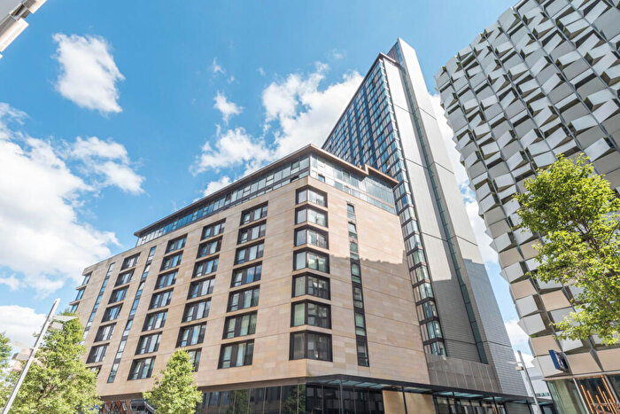 2 Bedroom Flat To Rent In St Pauls Square, City Centre, Sheffield, S1