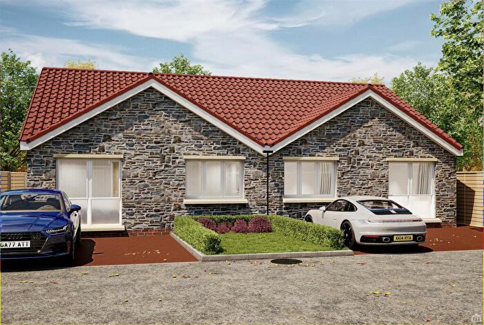 2 Bedroom Semi-Detached Bungalow For Sale In Main Road, Long Bennington, NG23
