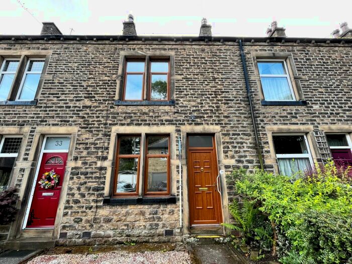 3 Bedroom House To Rent In Park Avenue, Bingley, West Yorkshire, Uk, BD16