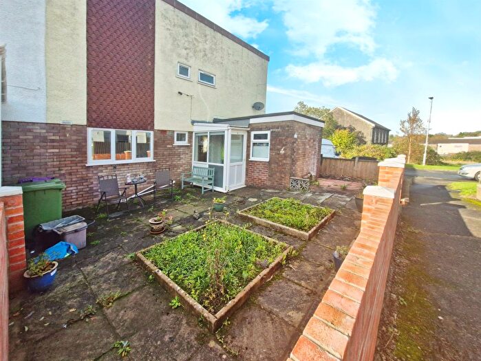 2 Bedroom End Of Terrace House For Sale In Warwick Close, New Inn, Pontypool, NP4