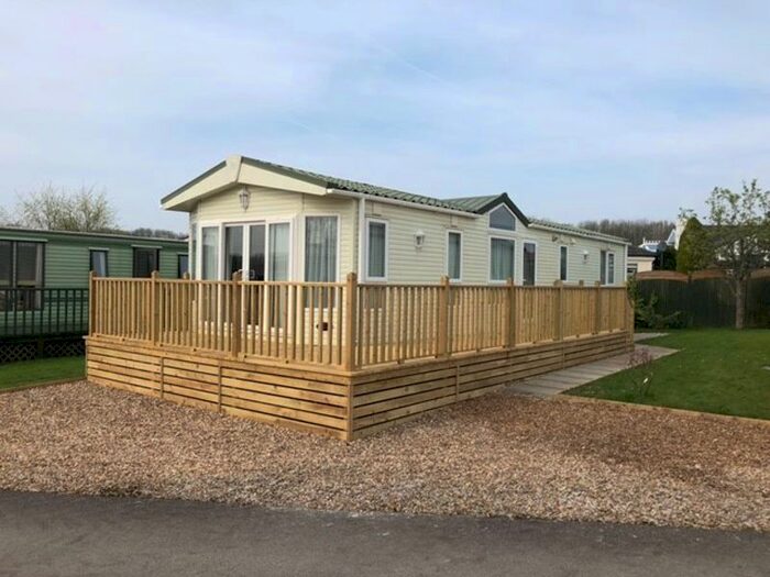 2 Bedroom Park Home For Sale In Meadow View Caravan Park, Intack Farm, Nether Kellet, LA6