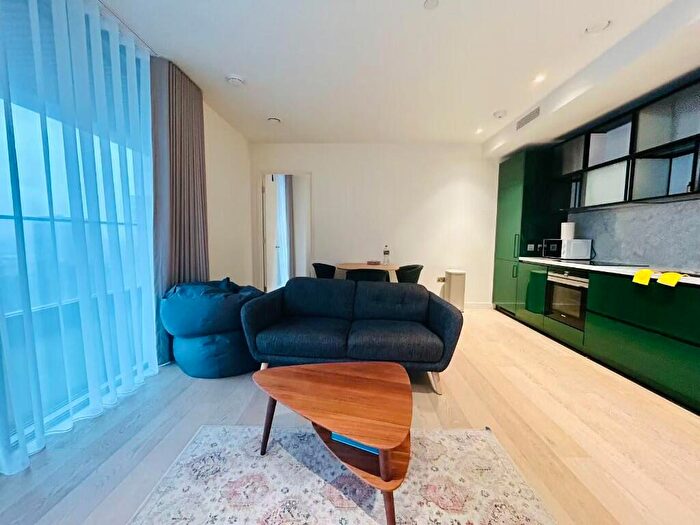 1 Bedroom Flat To Rent In Wards Place, London, E14