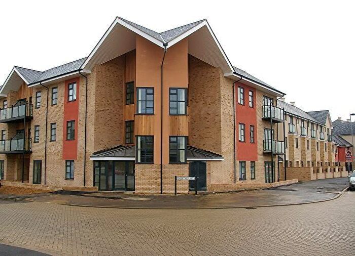 1 Bedroom Flat For Sale In Chieftain Way, Cambridge, CB4