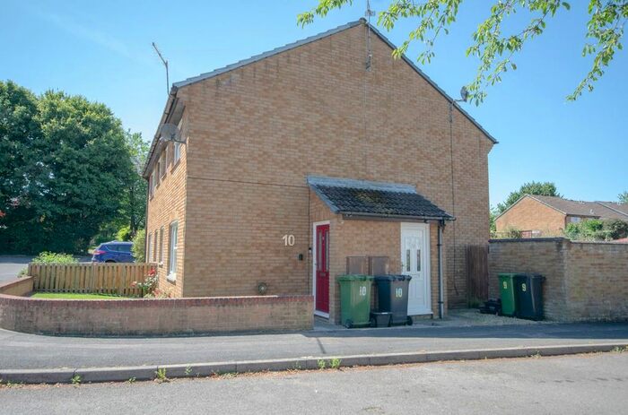 1 Bedroom End Of Terrace House To Rent In Lambourne Road, West End, Southampton, SO18