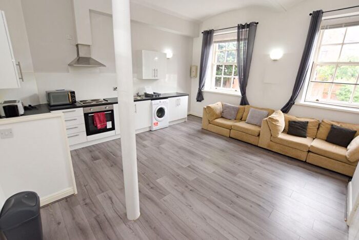 1 Bedroom Flat To Rent In Spring Bank Court, Manor Road, Woodley, SK6