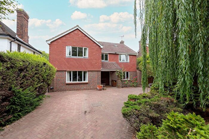 4 Bedroom Detached House For Sale In The Avenue, Beckenham, BR3