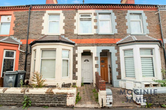 1 Bedroom Flat To Rent In Mackintosh Place, Roath, Cardiff, CF24