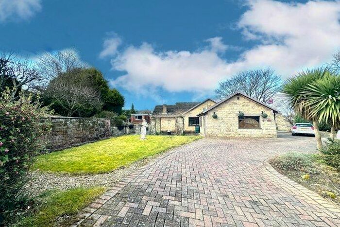 3 Bedroom Bungalow To Rent In High Street, Sheffield, S25