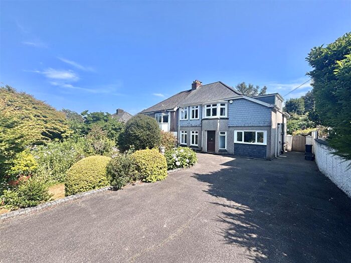 5 Bedroom Semi-detached House For Sale In Penwinnick Road, St. Austell, PL25
