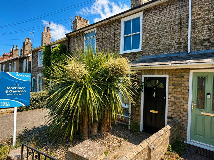 3 Bedroom Terraced House For Sale In Springfield Road, Bury St. Edmunds, IP33