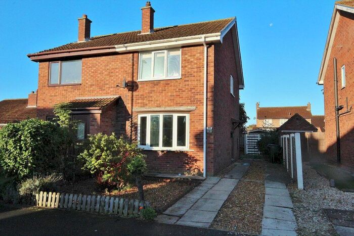 2 Bedroom Semi-Detached House To Rent In Ferry Close, Hemingbrough, Selby, YO8