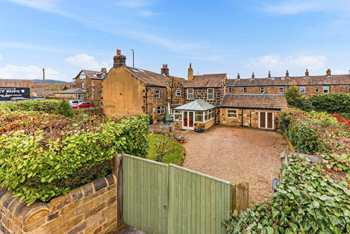 6 Bedroom End Of Terrace House For Sale In Cross Green, Otley, LS21