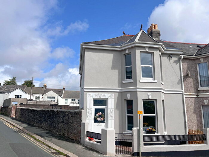 3 Bedroom End Of Terrace House For Sale In Victoria Road, Saltash, PL12