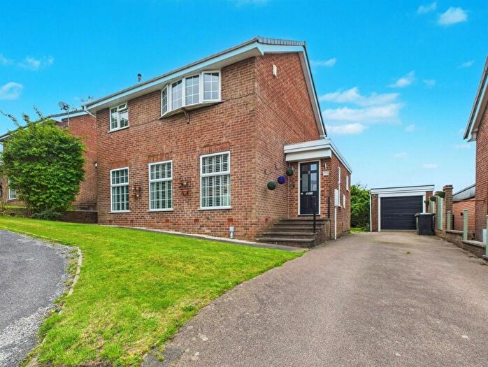 4 Bedroom Detached House For Sale In Amber Heights, Ripley, Derbyshire, DE5