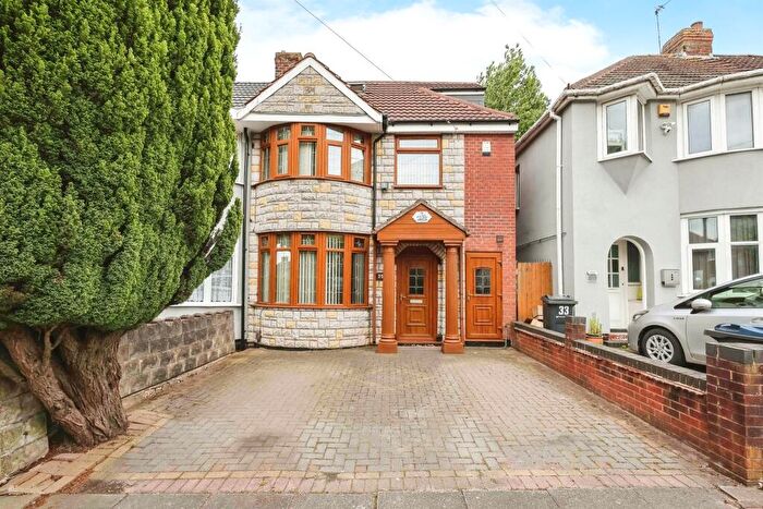 5 Bedroom Semi-Detached House For Sale In Glenpark Road, Birmingham, B8