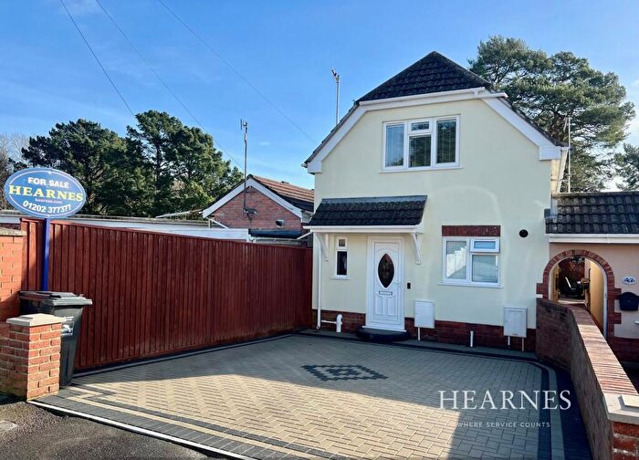 2 Bedroom Detached House For Sale In Guest Avenue, Branksome, Poole, BH12