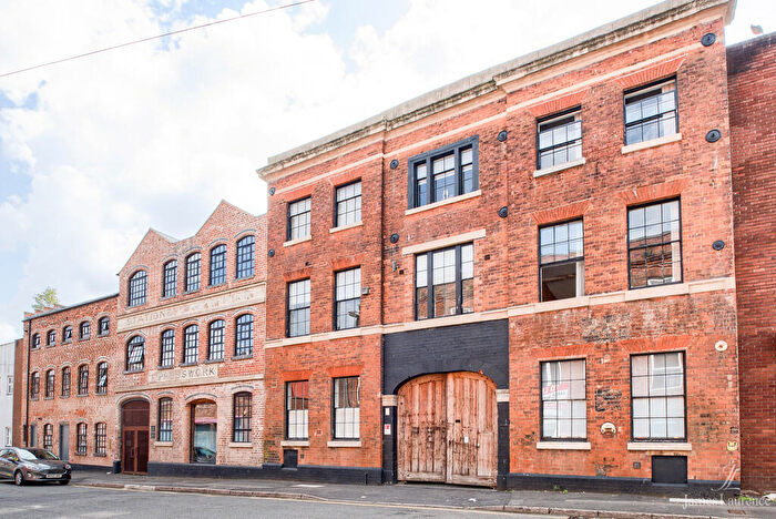 2 Bedroom Apartment To Rent In Comet Works, - Princip Street, Gun Quarter, B4