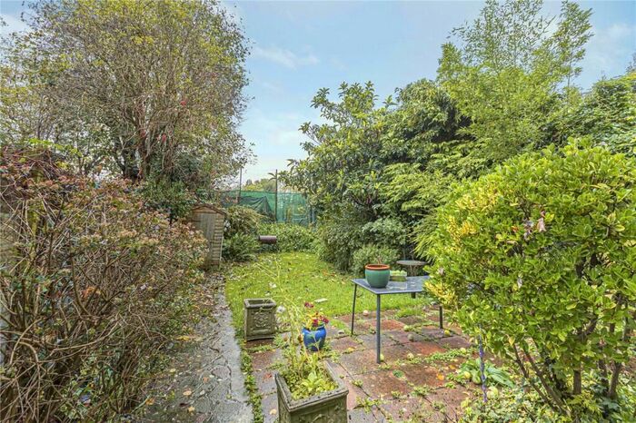 1 Bedroom Flat To Rent In Coolhurst Road, Crouch End, London, N8