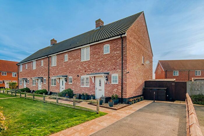 2 Bedroom End Terrace House For Sale In Red House Lane, Leiston, IP16