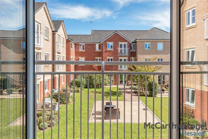 1 Bedroom Apartment For Sale In Booth Court, Handford Road, Ipswich, IP1