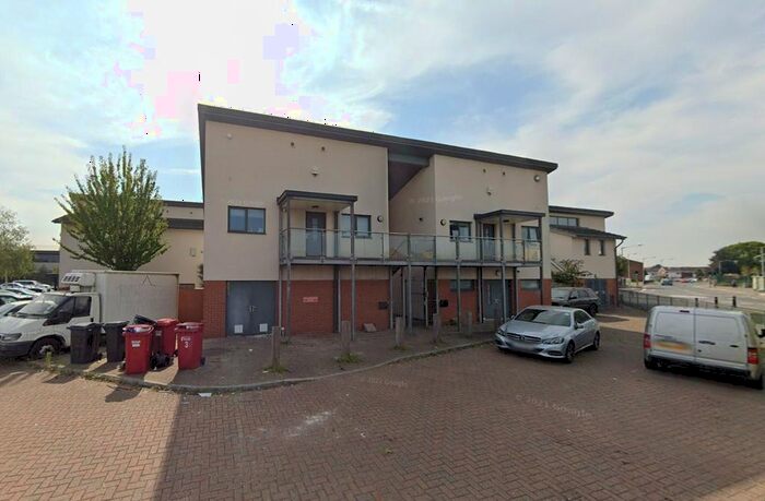 1 Bedroom Flat To Rent In Greenwatt Way, Slough, SL1