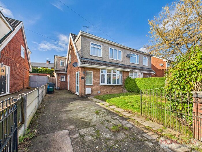 4 Bedroom Semi Detached House For Sale In Cae Gabriel, Pen-Y-Cae, LL14