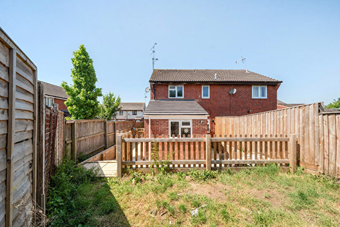 1 Bedroom Terraced House For Sale In Hampshire Close, Ramleaze, Swindon, SN5