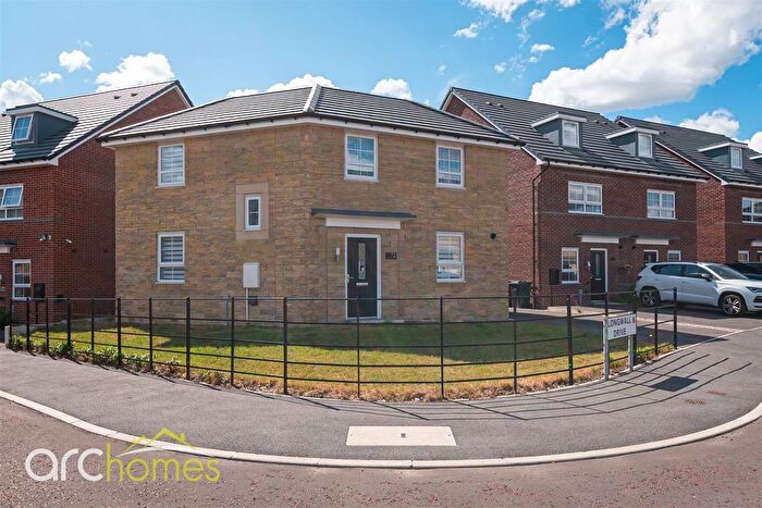 3 Bedroom Semi-Detached House For Sale In Longwall Drive, Ince, Wigan, WN2