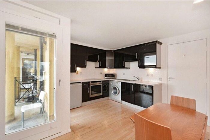 1 Bedroom Flat To Rent In King Frederick Ninth Tower, Surrey Quays, SE16