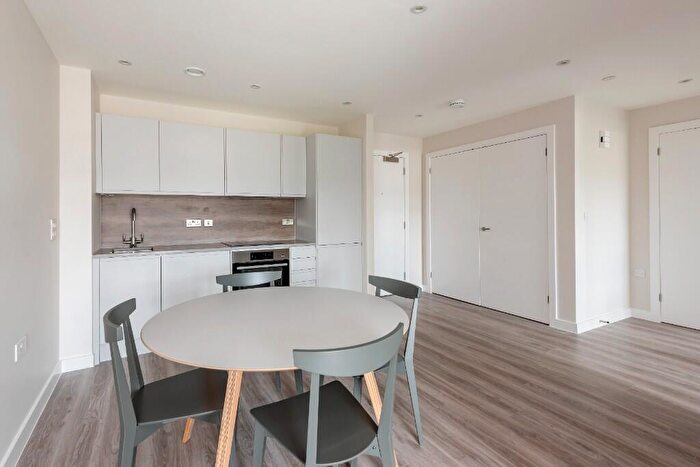 2 Bedroom Apartment To Rent In The Grain Store, Windsor Bridge Road, Bath, Somerset, BA2