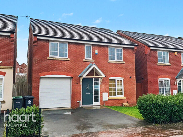 4 Bedroom Detached House For Sale In Bradstone Drive, Nottingham, NG3