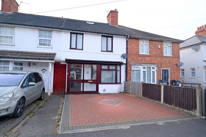 3 Bedroom Terraced House For Sale In Colemeadow Road, Birmingham, West Midlands, B13