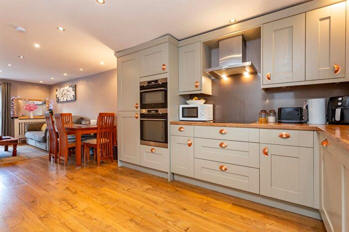 2 Bedroom Terraced House For Sale In Church Road, Worth, Crawley, RH10