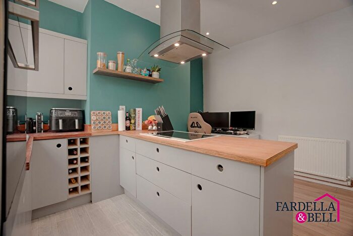 3 Bedroom Terraced House For Sale In Field Street, Padiham, BB12