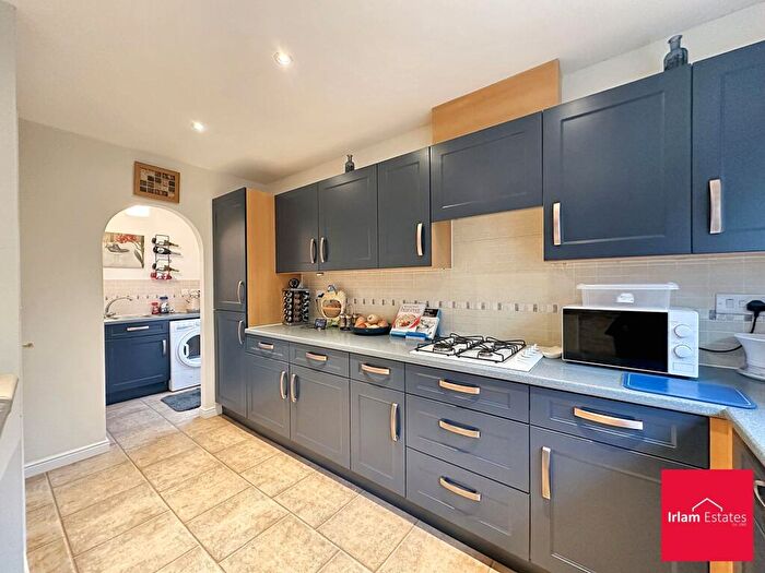 4 Bedroom Detached House For Sale In Townsgate Way, Irlam, M44