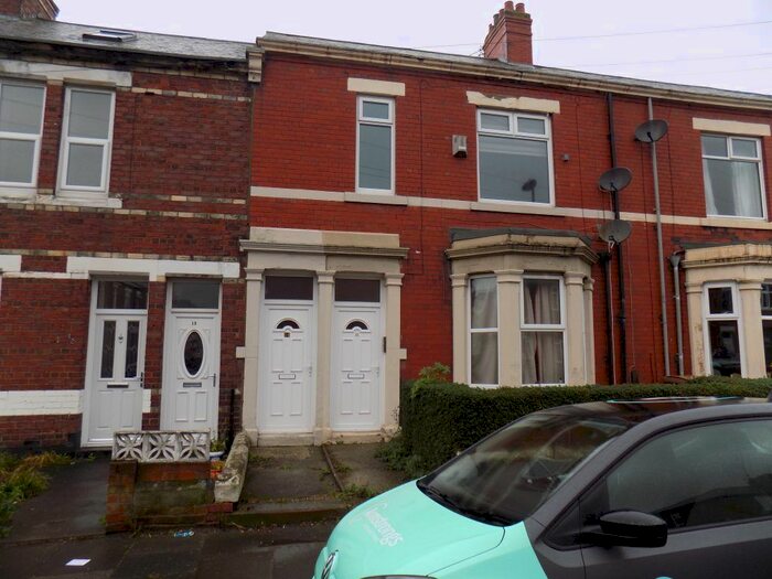 3 Bedroom Flat To Rent In Shakespeare Street, Wallsend, NE28