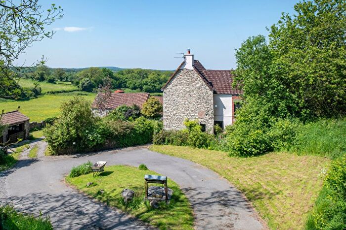 4 Bedroom Detached House For Sale In Hyatts Wood Road, Bristol, BS48