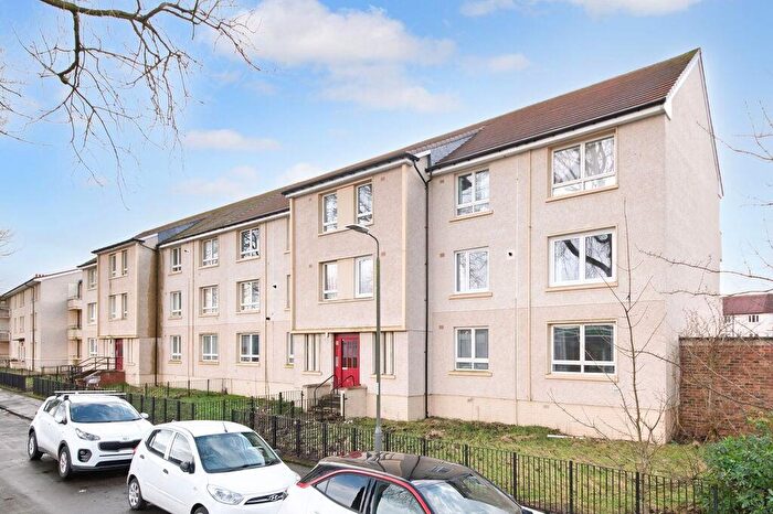 3 Bedroom Flat For Sale In Glasgow Road, Camelon, Falkirk, FK1