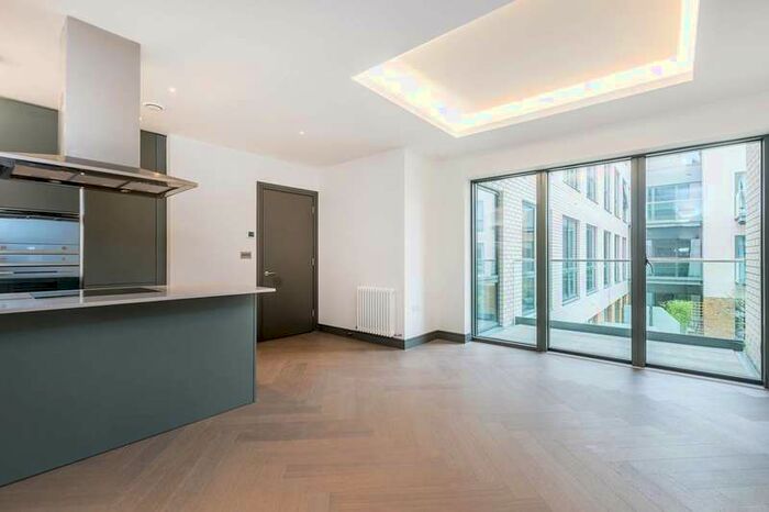 2 Bedroom Flat To Rent In Brewery Lane, Twickenham, TW1