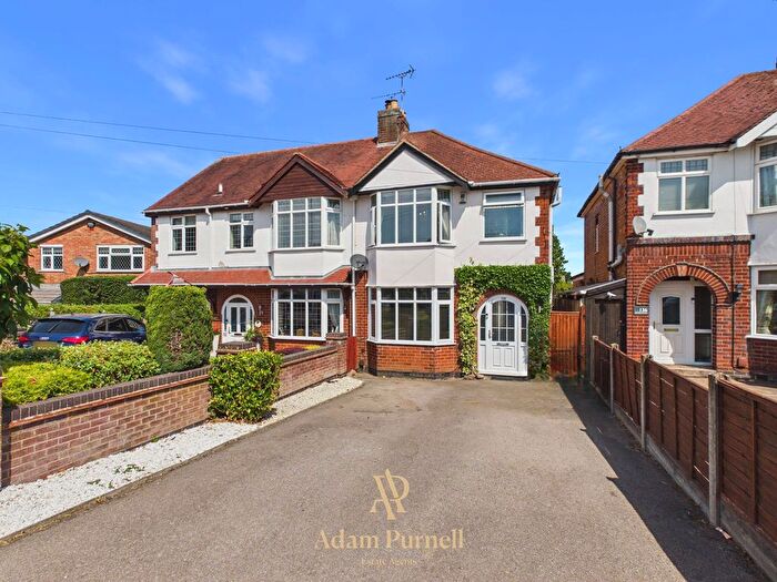 4 Bedroom Semi-Detached House For Sale In Sketchley Road, Burbage, LE10