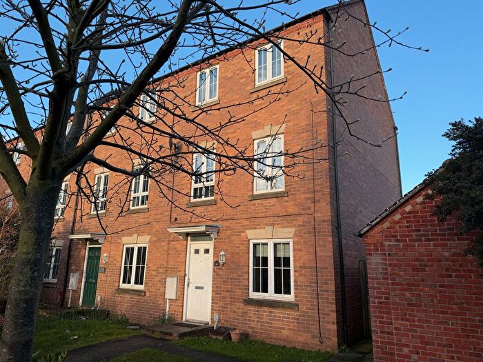 4 Bedroom Property For Sale In Denbigh Avenue, Worksop, S81