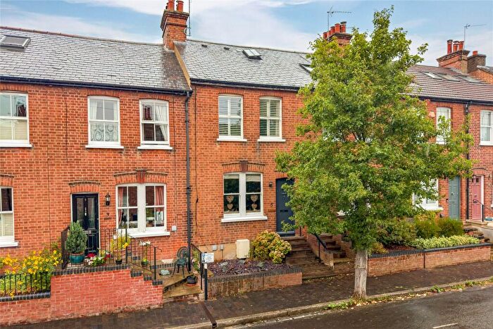 3 Bedroom Terraced House For Sale In Kings Road, St. Albans, Hertfordshire, AL3